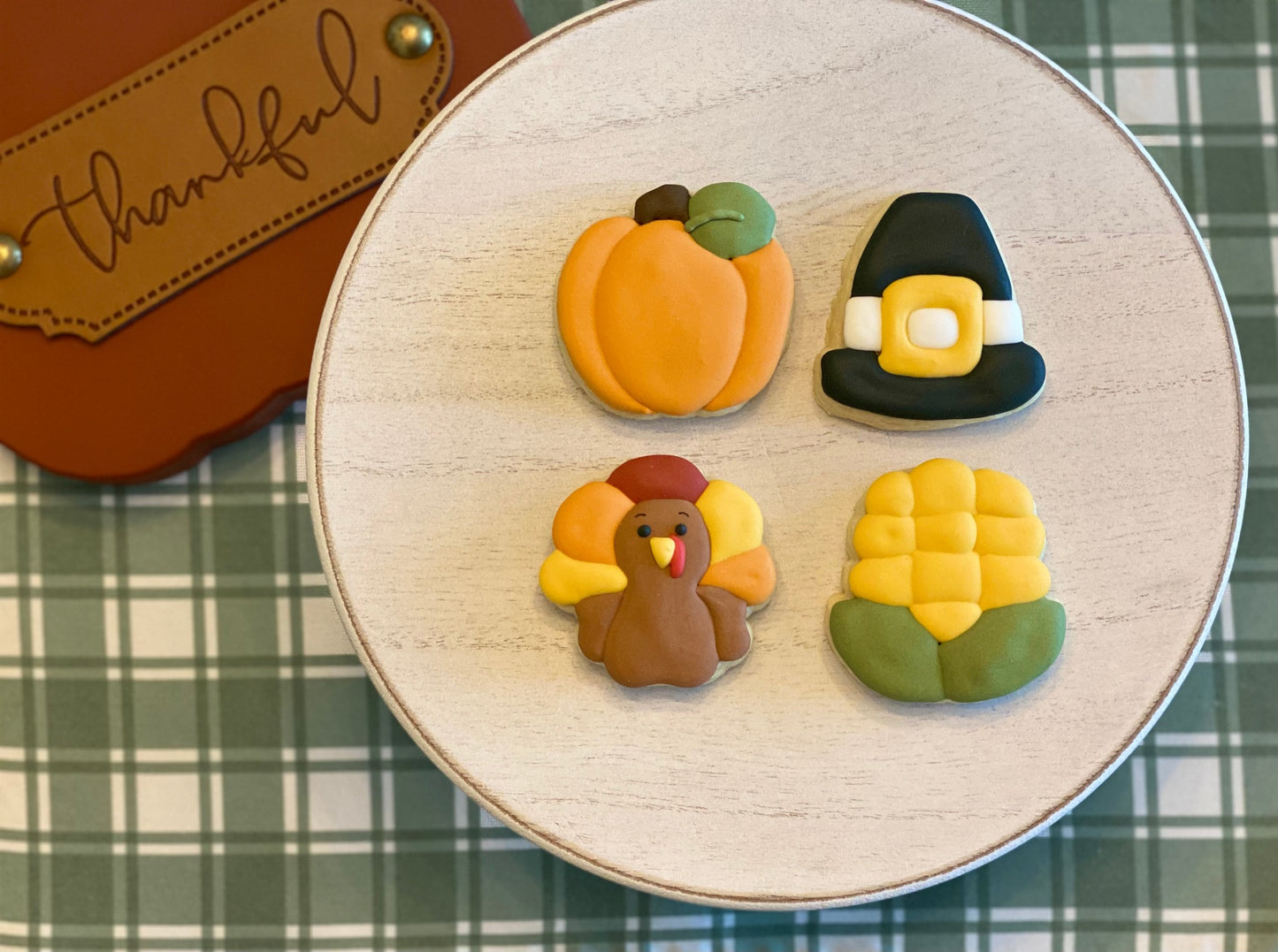 Thanksgiving Decorated Sugar Cookie
