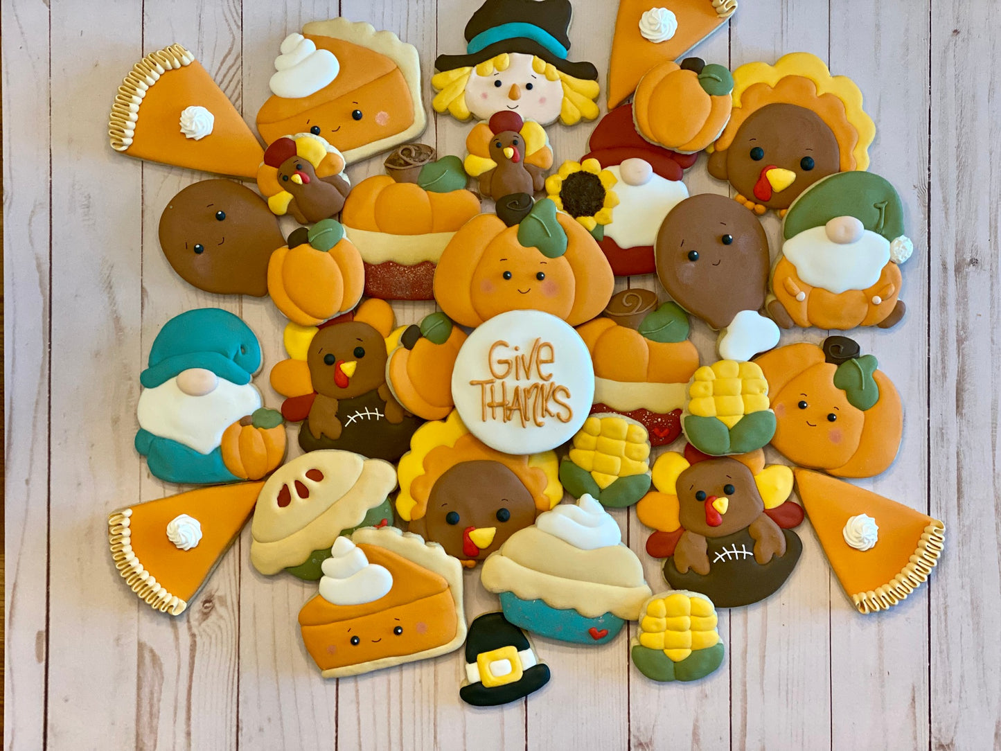 Thanksgiving Decorated Sugar Cookies